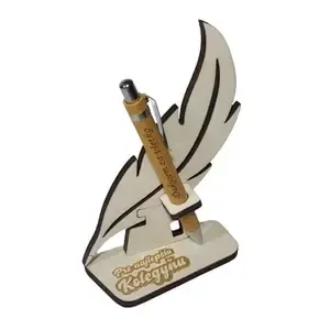 Stojan s perom | pre Kolegyňu