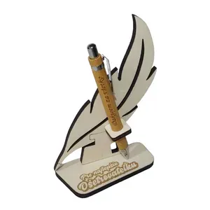 Stojan s perom | pre Ošetrovateľku